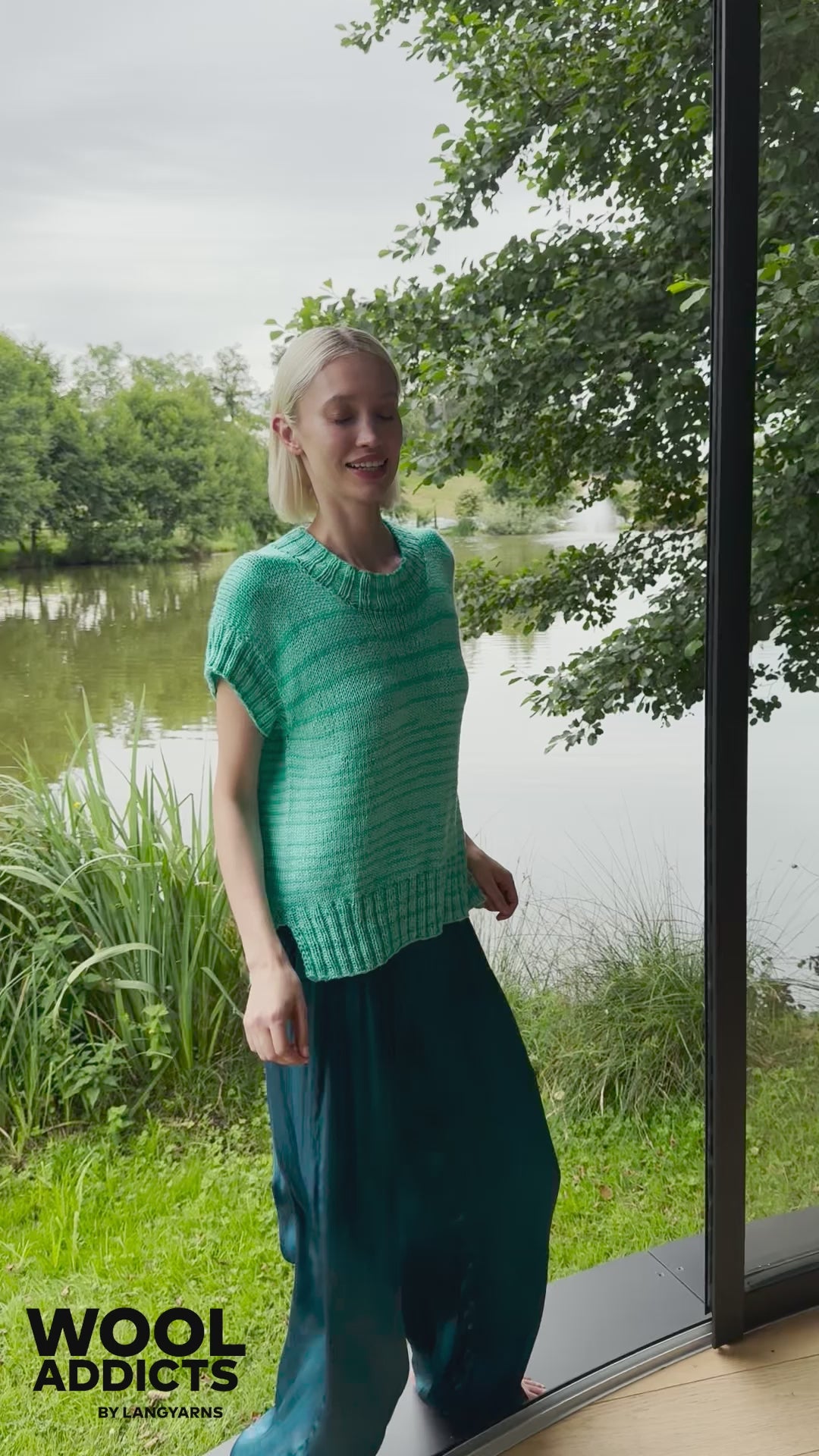 FLOW-OF-LIFE Top-down Sweater Pattern Kit in GLOW by WOOLADDICTS | WOOLADDICTS #14-026
