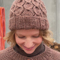 NIKITA Hat Pattern Kit in NATURALIS by LANGYARNS | Punto 97-007