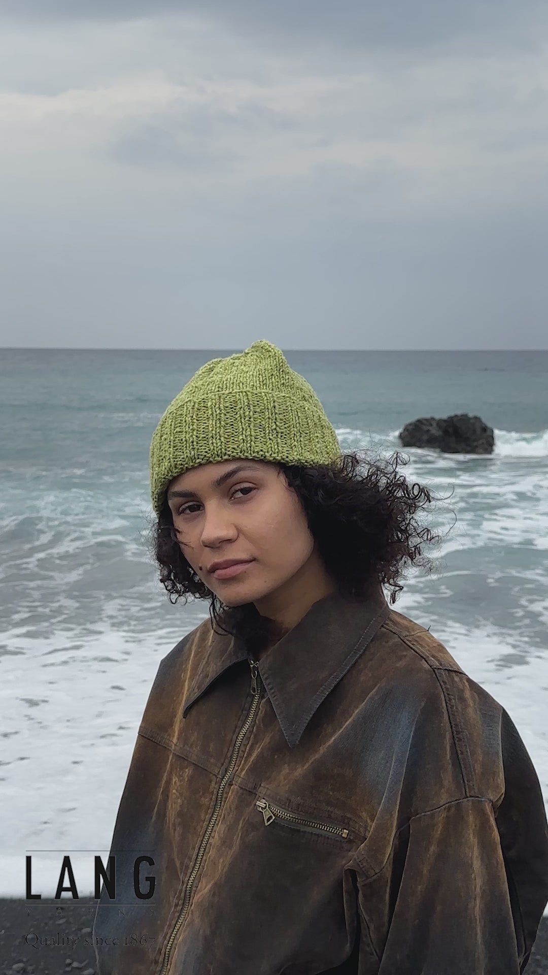 KATNISS Hat Pattern Kit in DONEGAL TWEED+ by LANGYARNS | Punto 77-018