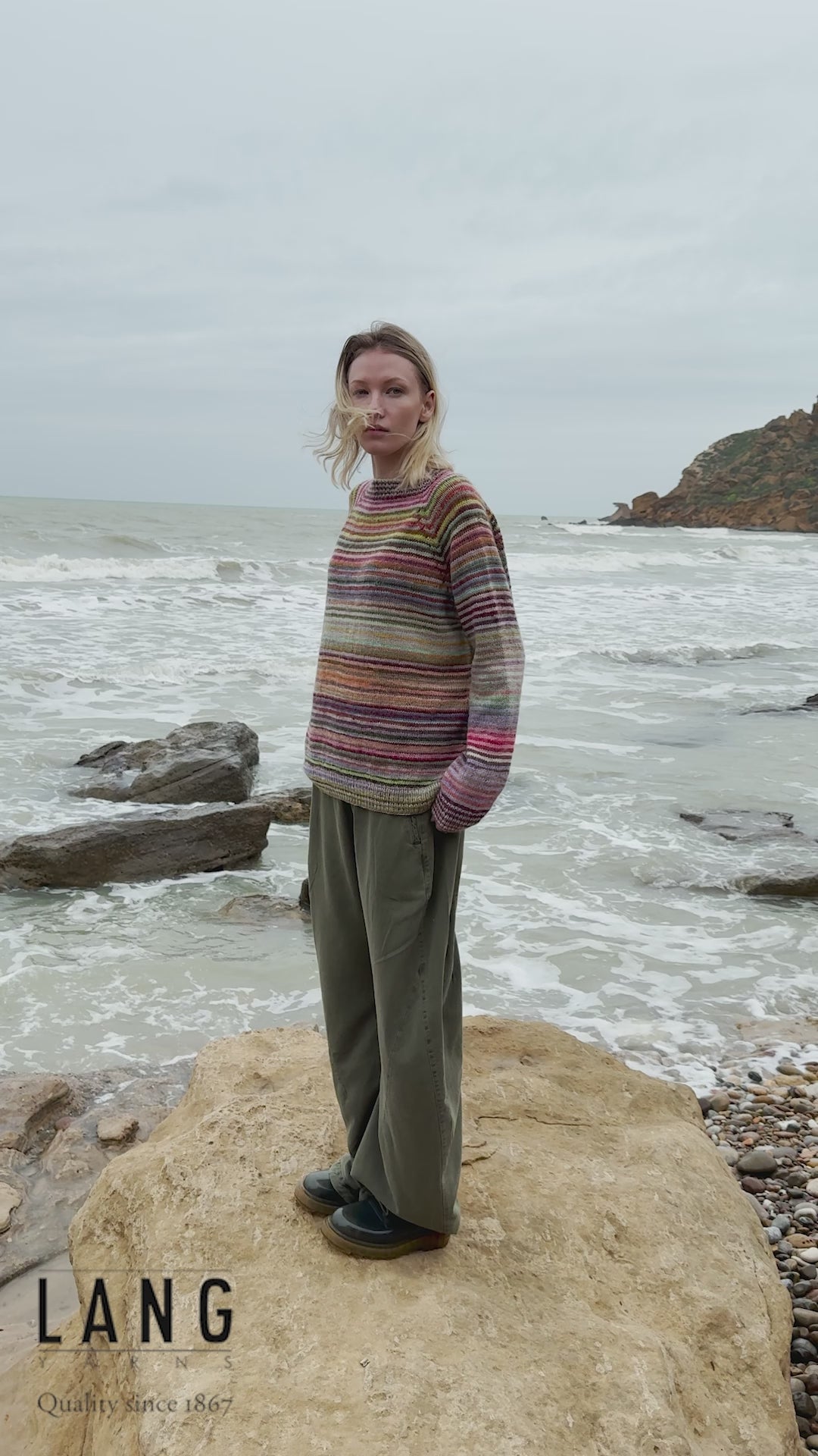 IARA Top-down Sweater Pattern Kit in INFINITY by LANGYARNS | Punto 100-002