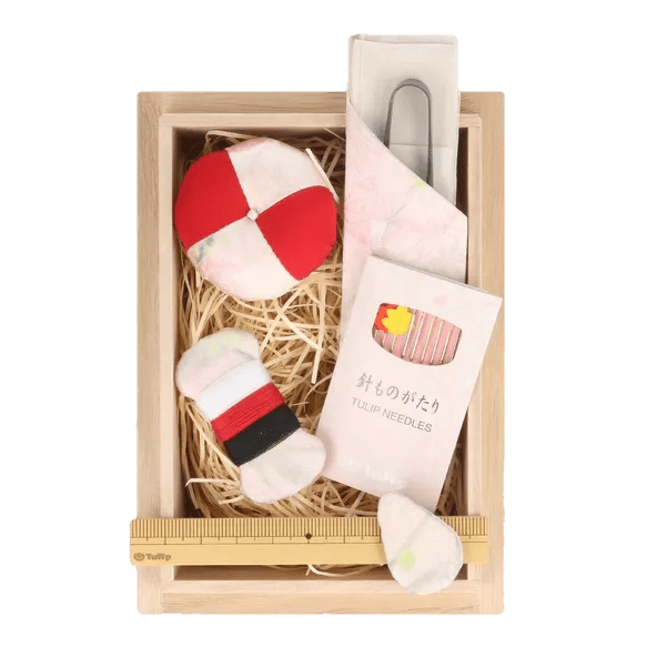 Tulip Sewing box Tulip | Mount Fuji Wooden Sewing Box with Momiji